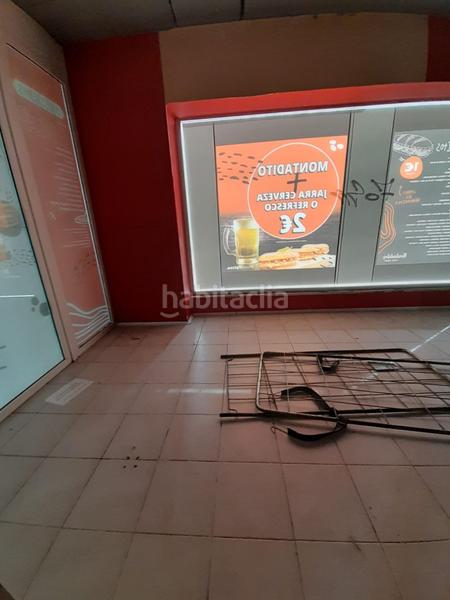 Foto 414309e1-5ca9-4e96-aefc-30198422b270. Alquiler local comercial conjunto de 4 locales en venta avenida alemania, Centro en Cáceres