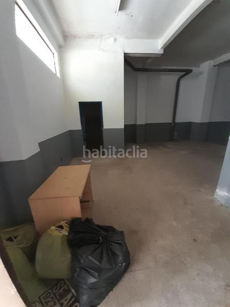 Foto 67655bd4-d459-46b6-b97b-ad171b55914f. Alquiler local comercial conjunto de 4 locales en venta avenida alemania, Centro en Cáceres