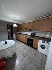 Maison à Zarza de Montánchez. Casa con pequeño patio en zarza de montánchez