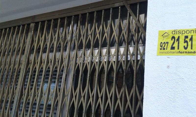 Foto 5300de47-9a90-4fd4-abe8-7386635e030e. Alquiler local comercial local plaza bruselas en Ruta de la Plata Cáceres