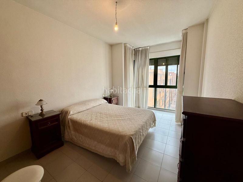 Foto b7f4899a-daac-4f57-b04b-2cd7ad6f673f. Flat with parking in Centro Cáceres