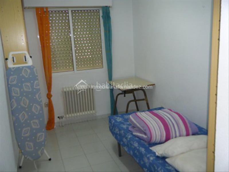 Foto 843b2d5f-87b9-4d23-88e8-4ac39164b8ab. Flat with heating in Casco Antiguo Cáceres