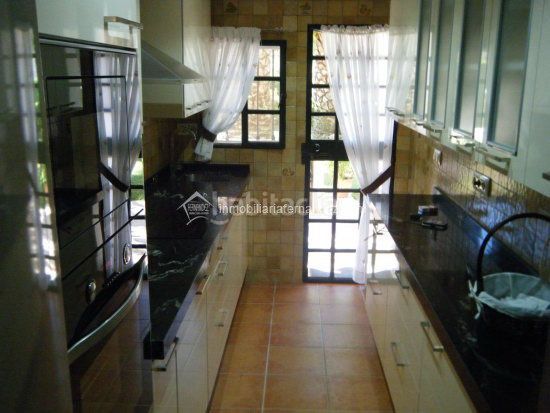 Foto be863d33-573d-4e53-9eee-ed2c5512c479. Xalet a Ruta de la Plata Cáceres