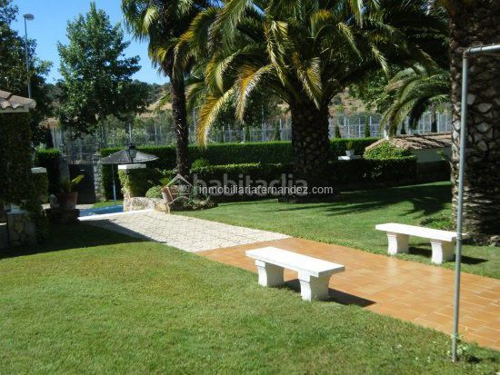 Foto ca1e06aa-3e0e-4750-81b7-81e3bda0b483. Xalet a Ruta de la Plata Cáceres