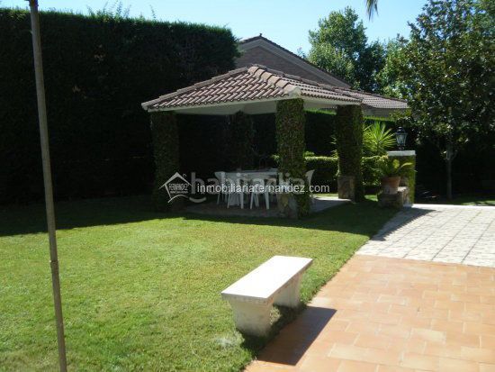 Foto fd96845d-493a-4991-a41f-191150484583. Xalet a Ruta de la Plata Cáceres