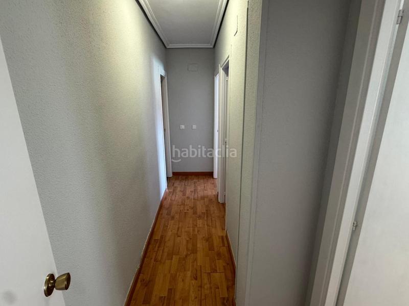 Foto a34ebf36-bb38-453a-a875-6d80c12382a6. Miete etagenwohnung in La Cañada - Aldea Moret Cáceres