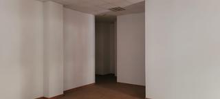 Lloguer Local Comercial a Nuevo Cáceres. Local nuevo caceres