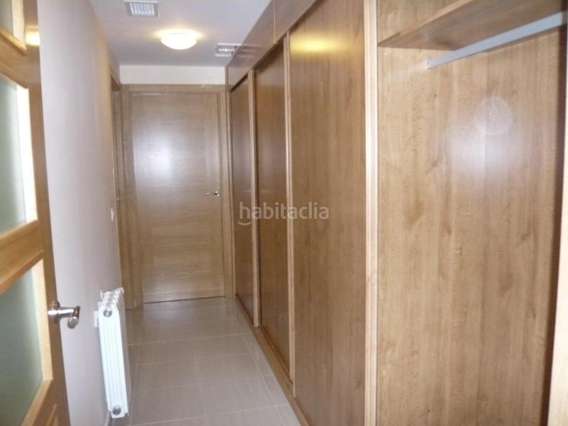 Foto 33890781-73b0-4fe6-ad8a-ed554278cb1e. Flat with heating parking in Centro Cáceres