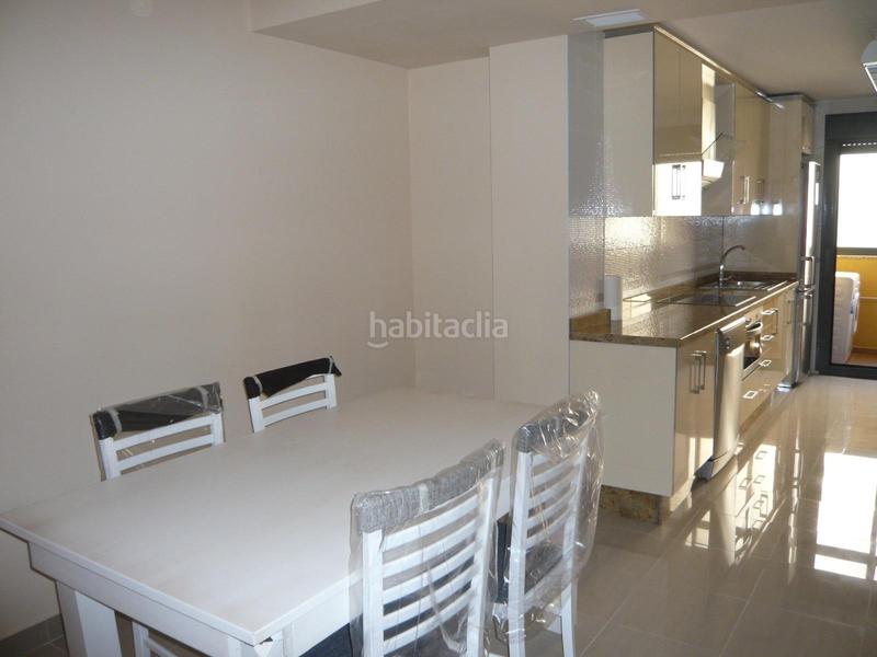 Foto 71aa160f-6851-456d-9ce8-4f329444ef42. Flat with heating parking in Centro Cáceres