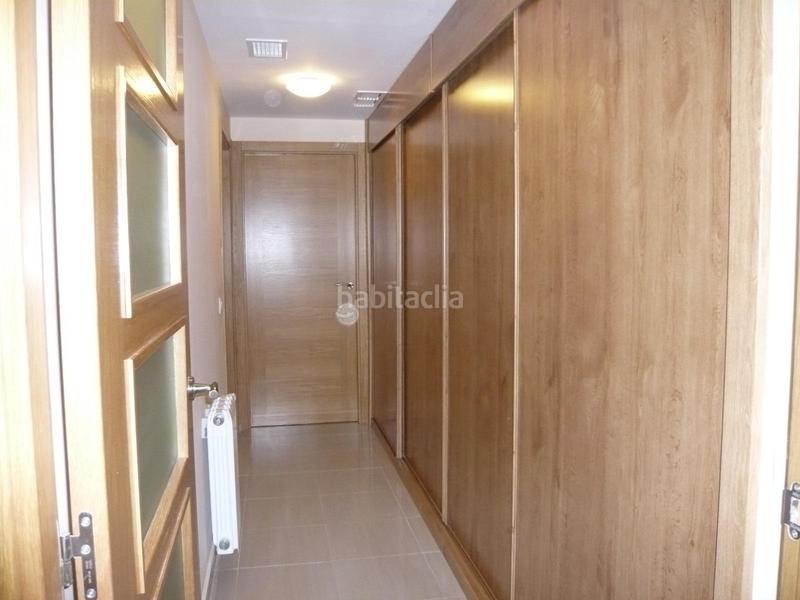 Foto 971a20aa-7455-4561-ad3d-0b6851bc9bb9. Flat with heating parking in Centro Cáceres