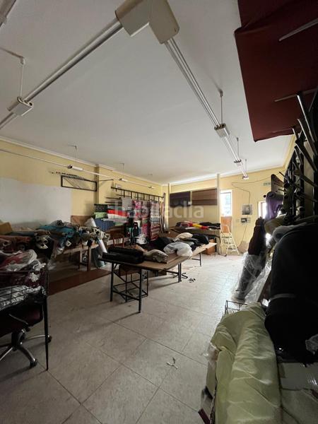 Foto 5cc2f8fd-a70b-4a07-8cc7-462d3c5710f9. Rent business premise in Casco Antiguo Cáceres