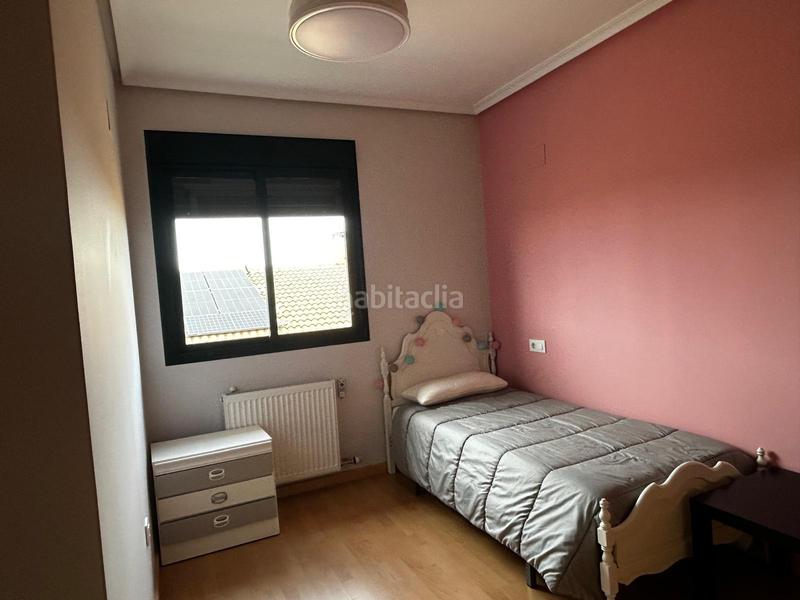 Foto 0b2af0c7-a00b-4b1b-a65a-5d42d7f0964e. Location appartement avec chauffage parking dans Montesol - Mejostilla Cáceres