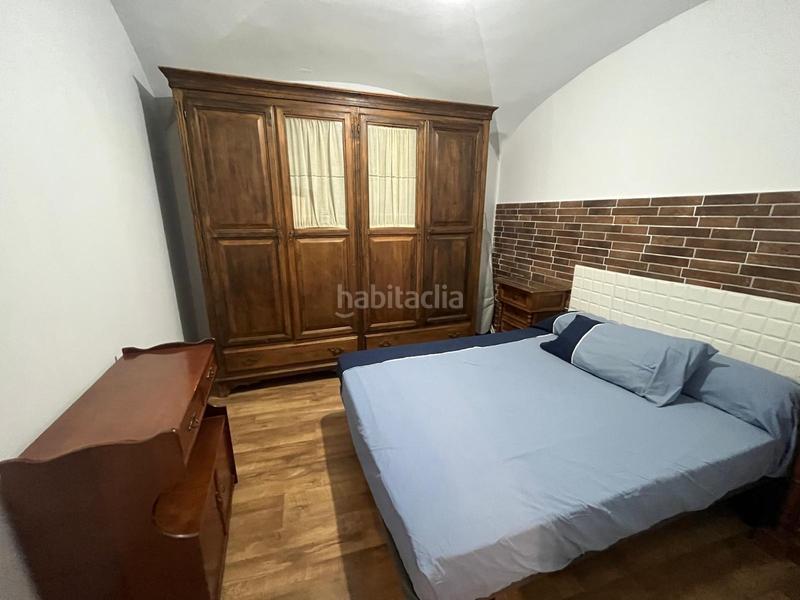 Foto 5eada5f4-71f3-42f0-b629-e48f3172a56e. Alquiler casa  en alquiler plaza italia, en Casco Antiguo Cáceres