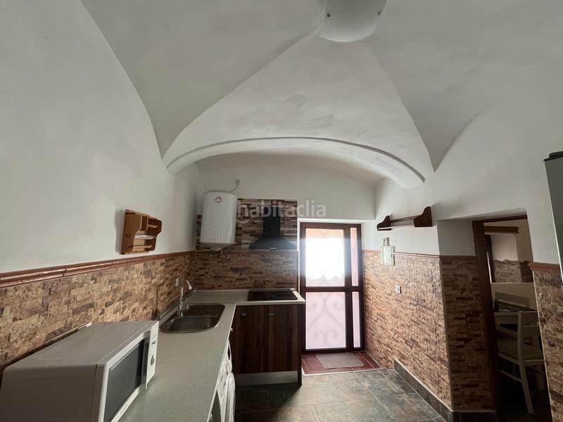 Foto f2dc56e5-3e09-4c60-a835-21e59a797d54. Lloguer casa amb calefacció a Casco Antiguo Cáceres