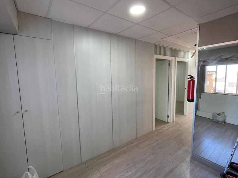 Foto 271fbe4f-7ba0-4778-a8c7-9f224391531e. Location local commercial dans Casco Antiguo Cáceres