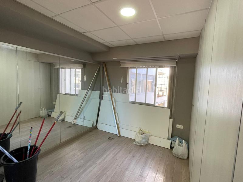 Foto 9f0fbd27-b7d7-4664-8150-2414750011aa. Location local commercial dans Casco Antiguo Cáceres