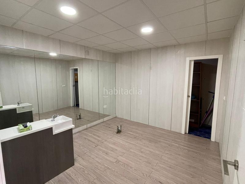 Foto ceb69c17-cb4f-4d08-919d-44dd83ced062. Location local commercial dans Casco Antiguo Cáceres