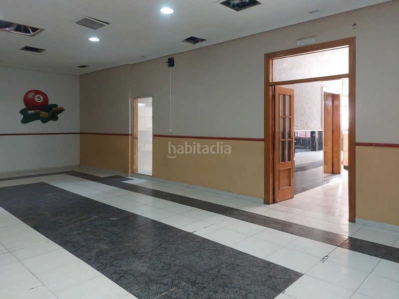 Foto 0cc99812-386a-4ad5-b813-9525644c0b08. Local comercial a Centro Cáceres