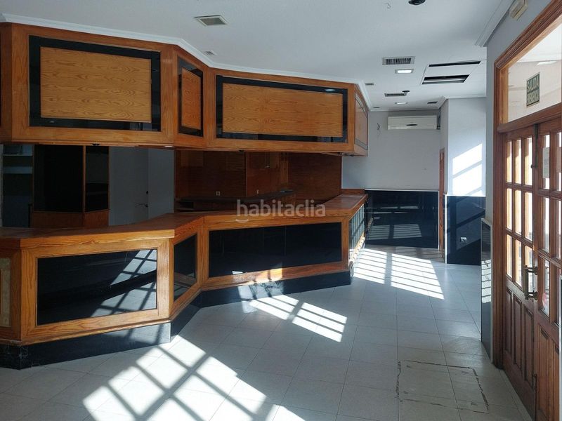 Foto 9d518a88-1852-497d-8d46-79b95be0c89c. Local comercial a Centro Cáceres