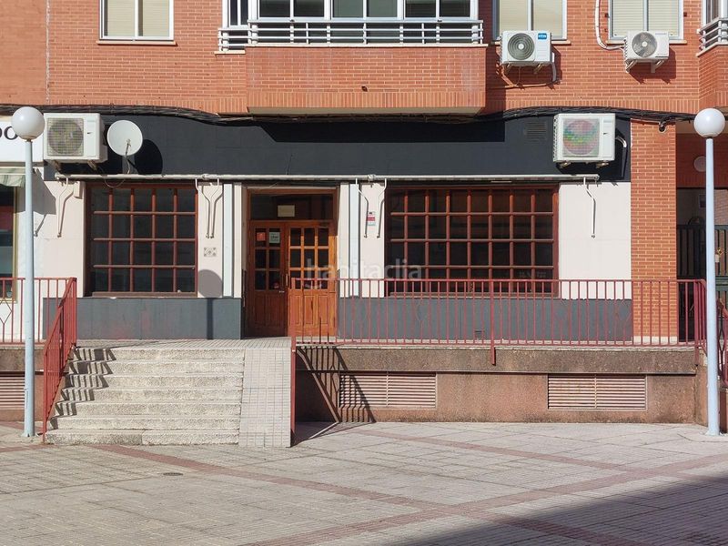 Foto a51c1d72-30d3-4b0c-8f0f-c7f5e1e3b445. Local comercial a Centro Cáceres