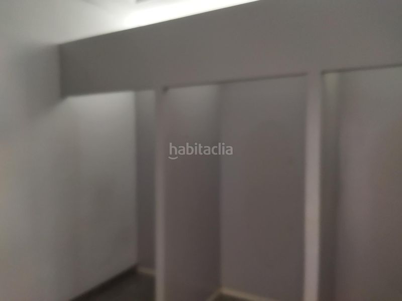 Foto fb462c86-2c8f-4c92-a6dd-1ab95eee70ac. Local comercial a Centro Cáceres