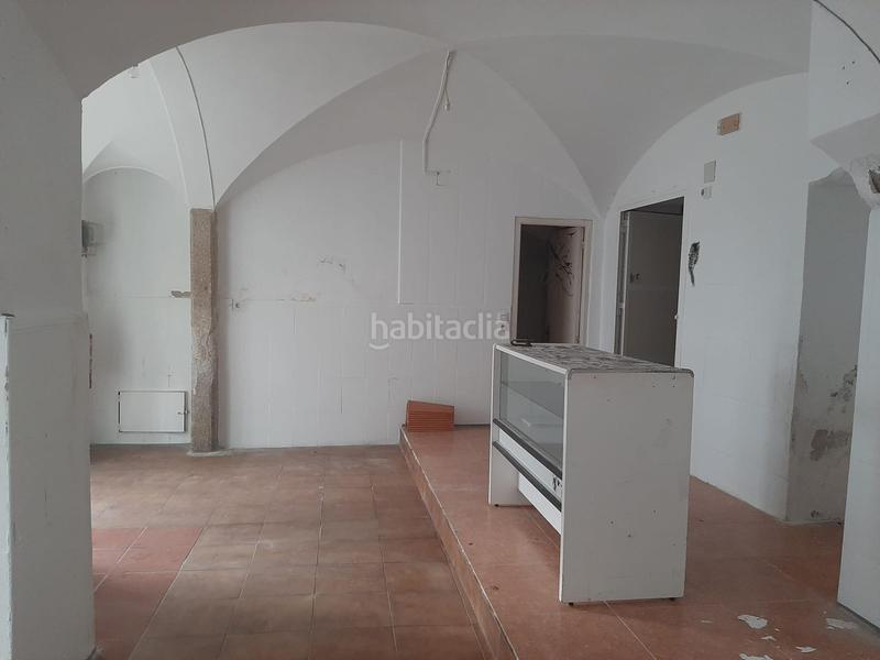 Foto 414a2071-a920-4207-9666-7892e480173c. Location local commercial dans Malpartida de Cáceres