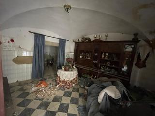 Casa a Casar de Cáceres. Casa en esquina para reformar en casar de cáceres