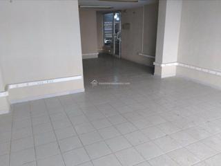 Lloguer Local Comercial a Centro. Se alquila local comercial en el descubrimiento
