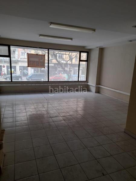 Foto 8858afcc-224a-49b8-98ad-622c470f27fc. Lloguer local comercial a Centro Cáceres