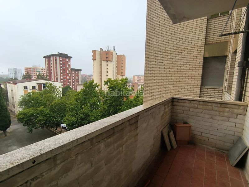 Foto 5ae39878-a778-46c3-b17d-815f724b8b7d. Pis a Centro Cáceres