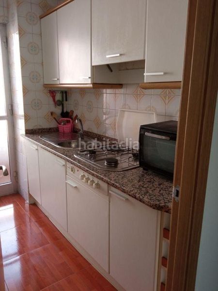 Foto ce28cb43-61d7-4155-b5fb-30ff7ce633f1. Casa adossada amb aparcament piscina a Montesol - Mejostilla Cáceres