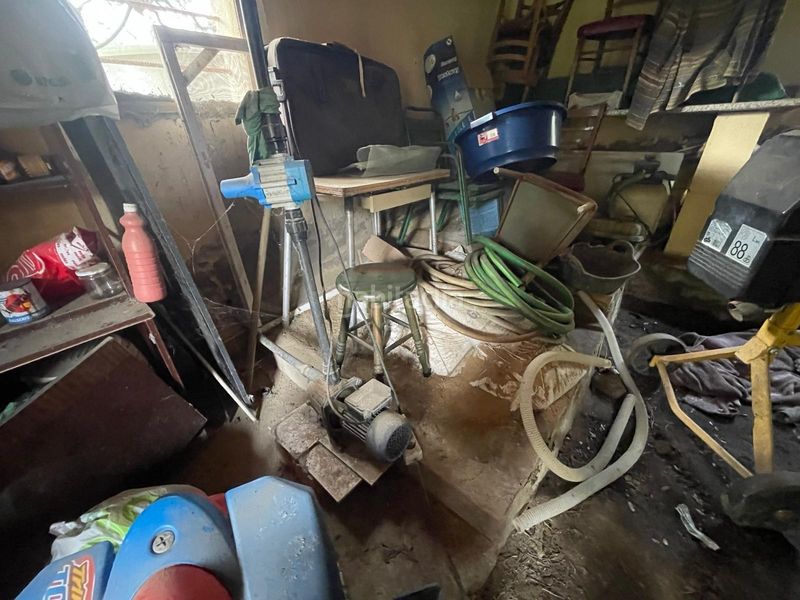 Foto 506b35a0-baae-4171-8c71-9b5960715a53. Casa  de campo con terreno en carretera de badajoz en Cáceres