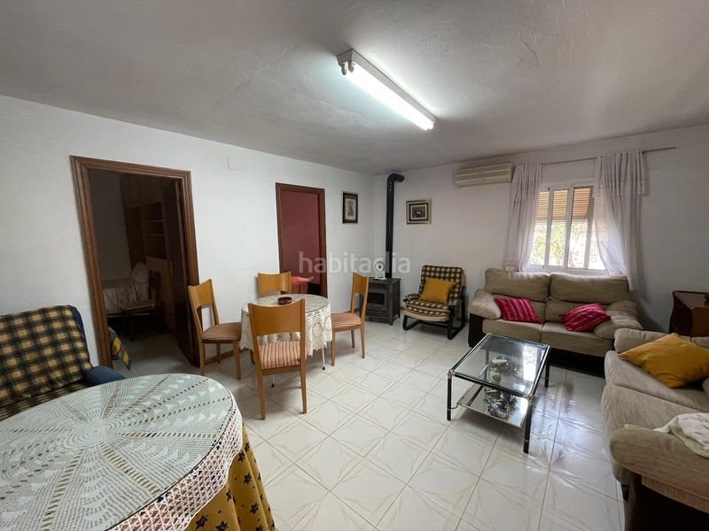 Foto 5420cad5-8f28-453d-9fb7-746bd9bdbe4c. Casa  de campo con terreno en carretera de badajoz en Cáceres