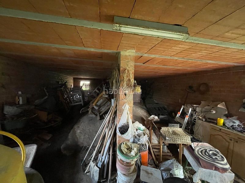 Foto 8bafb08e-6577-4d4e-aeac-0e939fe1cf3e. Casa  de campo con terreno en carretera de badajoz en Cáceres