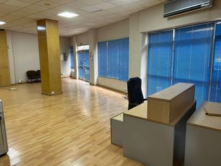 Miete Geschäftsraum in Centro. Amplio local comercial en el centro de cáceres
