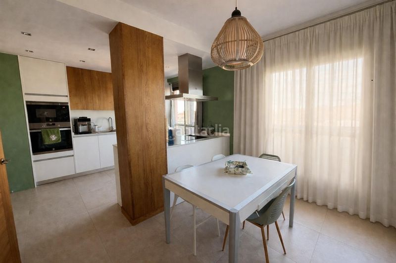 Foto 73d32f3f-ab72-4f60-973e-3d8a7d3f3ebf. Apartament amb aparcament a Centro Cáceres