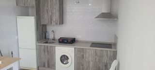 Location Appartement à Casco Antiguo. Piso reformado plaza mayor