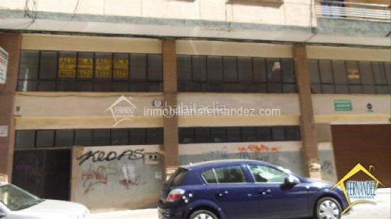 Foto 7493b533-df04-4453-b06e-89725e769136. Alquiler local comercial en Centro Cáceres