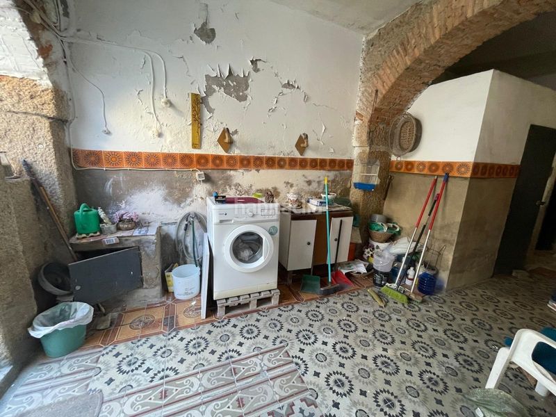 Foto 8daae194-8723-4d8d-a39e-498757299131. Casa  con acceso a dos calles en Malpartida de Cáceres