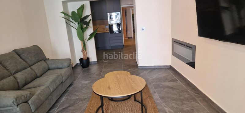 Foto a78b982b-817f-4d8f-b8e8-c442c500d9e2. Alquiler apartamento moderno apartamento ideal para alquilar en Cáceres
