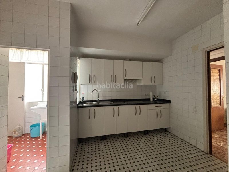 Foto 8c847686-0e13-4ce2-a2ab-8c3d8e936b16. Piso  en el edificio norba en Casco Antiguo Cáceres