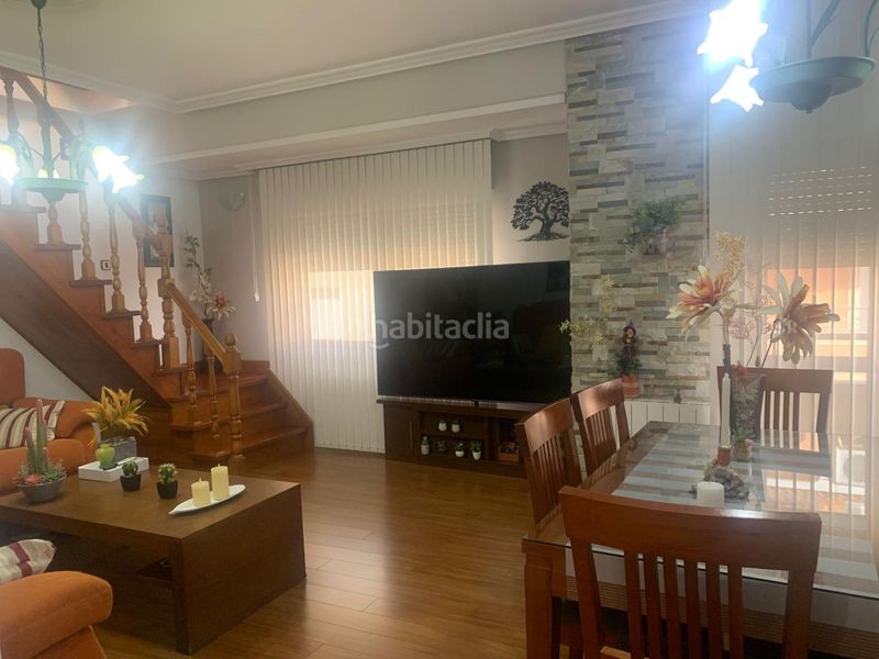 Foto b7790a97-6815-4914-ab4a-f4d553905b0f. Casa amb calefacció aparcament a Casco Antiguo Cáceres