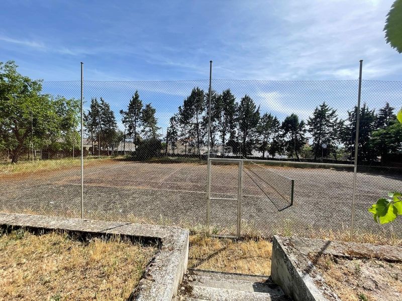 Foto 77cbf790-e9e5-4b62-b24c-966c619d0f73. Xalet amb calefacció aparcament piscina a Aldea del Cano