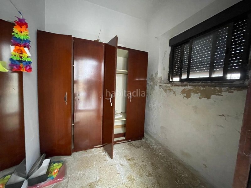 Foto 2f6eb38b-1c26-4d79-8e14-472d7e890b5b. Edificio  en venta en el centro en Montánchez