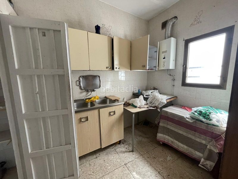 Foto 4f668327-8690-4c36-a356-b9de214b7151. Edificio  en venta en el centro en Montánchez