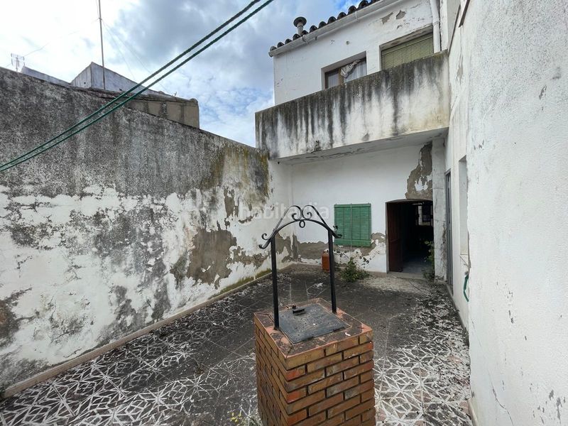 Foto fb003b1f-d48d-4c52-af27-7e0881fa712c. Edifici a Arroyo de la Luz