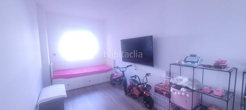Foto a4f1ee4d-5a9a-4a1c-98b7-a60850df5c11. Casa adossada a La Cañada - Aldea Moret Cáceres