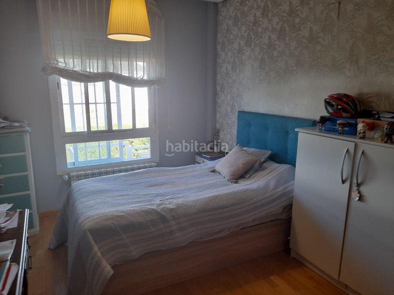 Foto d718f2ef-aca2-41bc-b4a6-e3ce1e1eab91. Casa adossada amb calefacció aparcament piscina a Cáceres