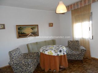 Miete Etagenwohnung in Nuevo Cáceres. Piso todo reformado