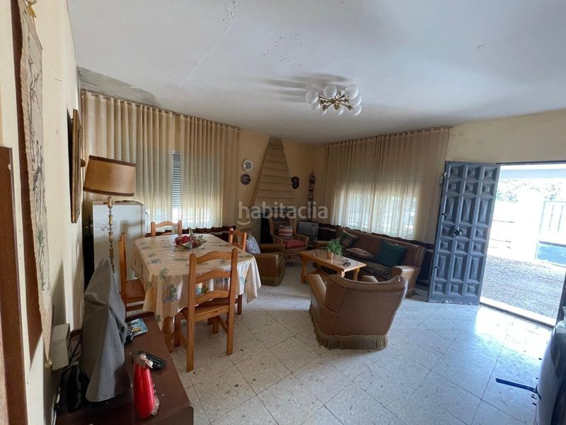 Foto eef268af-21af-42a1-8fe7-175ba2bafa77. Casa amb aparcament a Torreorgaz